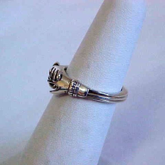 Sterling Silver Heart In Hands Ring - Picture 3 of 4